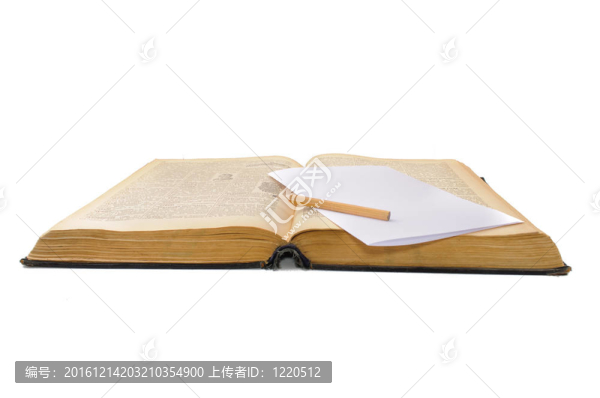 最古老的書和鉛筆