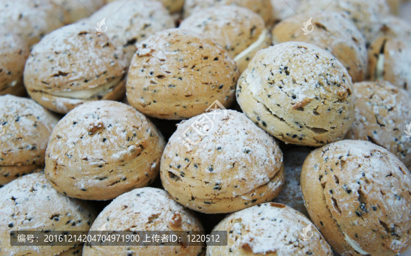 黑芝麻冰淇淋麻糬