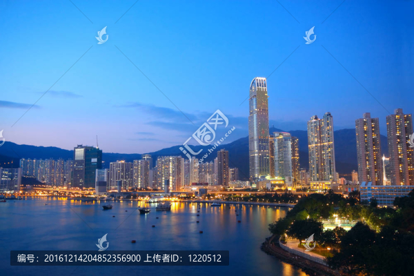 香港