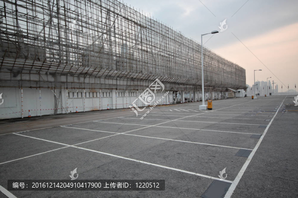大型空間停車場(chǎng)