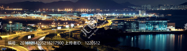 現(xiàn)代城市夜間機場