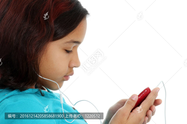 兒童聽音樂