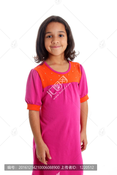 白色背景的女孩