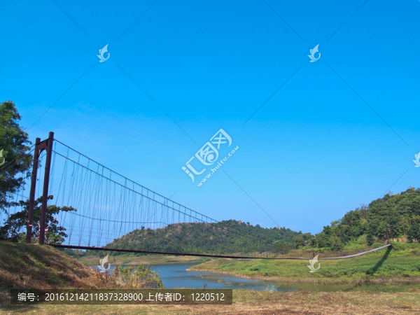 索橋