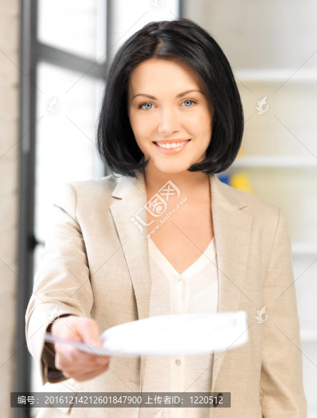 快樂(lè)女人與文件