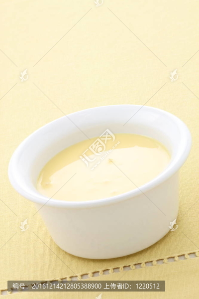 新鮮美味的酸奶