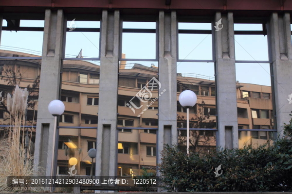 反射建筑