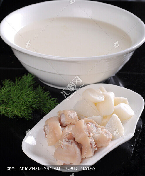 山藥燉豬蹄