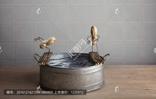 游泳池