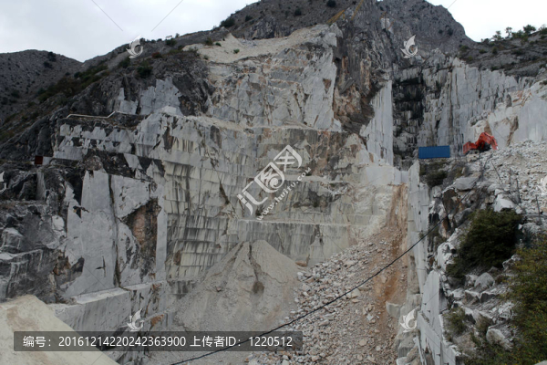 大理石采石場(chǎng)——濱海阿爾卑斯山脈；Carrara；托斯卡納；意大利