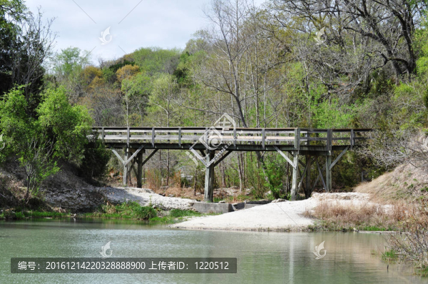 河大橋