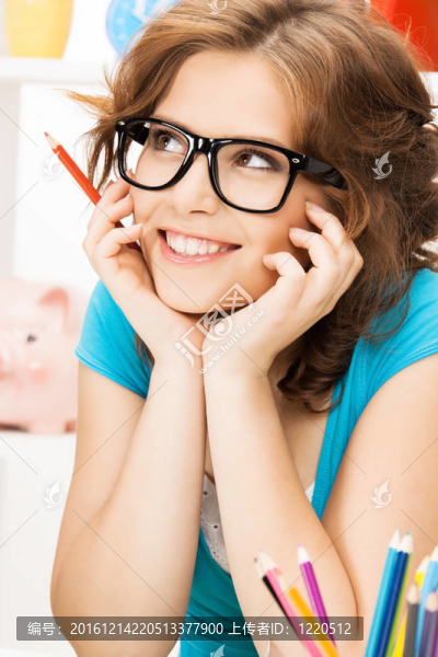 快樂微笑的女人