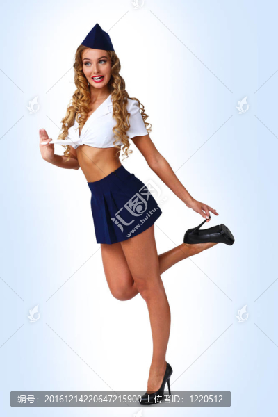 穿著復(fù)古風(fēng)格的女人