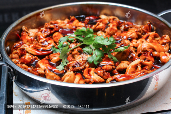 燜雞腿肉