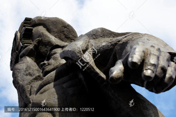 烏克蘭和俄羅斯團(tuán)聚紀(jì)念碑；基輔