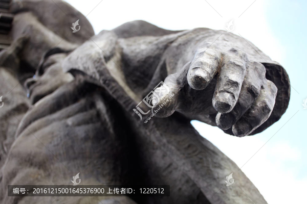 烏克蘭和俄羅斯團(tuán)聚紀(jì)念碑；基輔