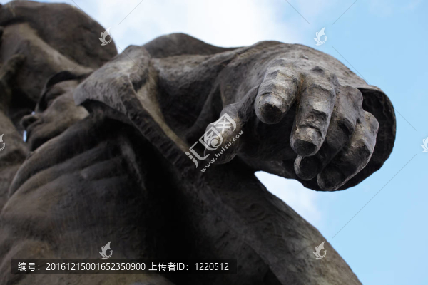 烏克蘭和俄羅斯團(tuán)聚紀(jì)念碑；基輔