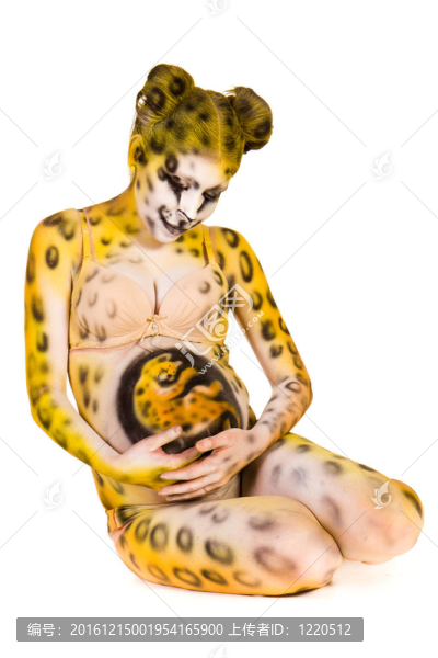 孕婦與身體藝術(shù)豹