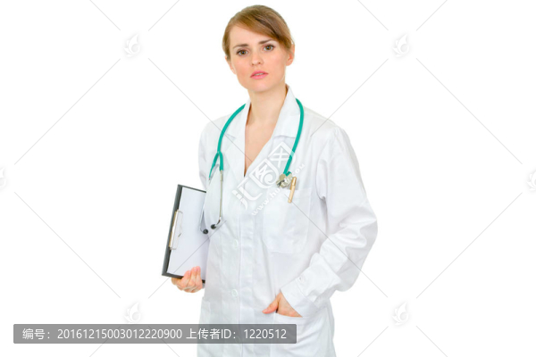體貼的女醫(yī)生夾著白色的手在白色的剪貼板