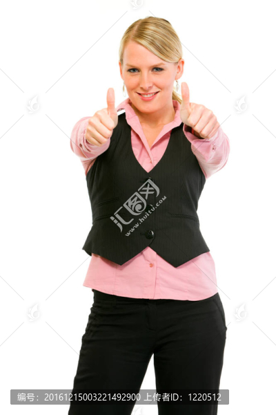 微笑的現(xiàn)代商業(yè)女性在白色上露出大拇指的姿態(tài)