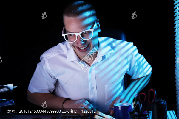 Nerd上網(wǎng)時間在晚上