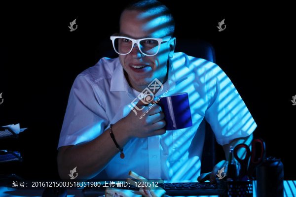 Nerd上網(wǎng)時(shí)間在晚上