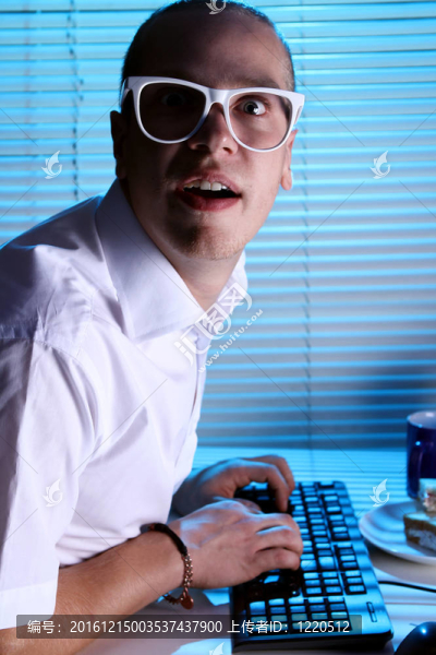 Nerd上網(wǎng)時(shí)間在晚上