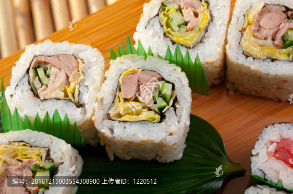 煙熏魚壽司卷