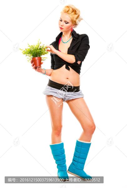 現(xiàn)代年輕女孩在白色的手上孤立的花朵的完整的肖像
