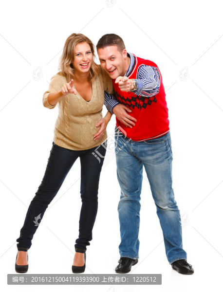 白色背景背景下的年輕孕婦全照丈夫畫像