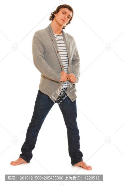 白色背景背景下的男子肖像