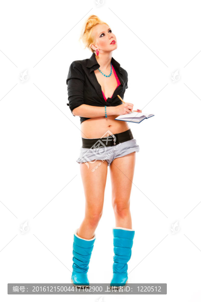 全長(zhǎng)肖像憂郁的年輕女孩，筆記本和筆看復(fù)制空間孤立在白色