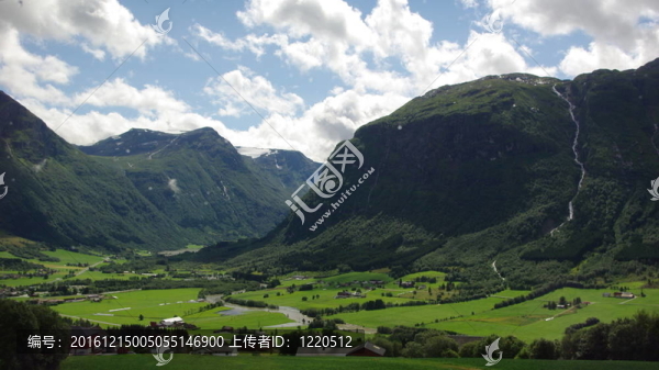 美麗的挪威山地景觀