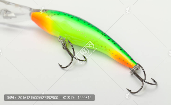 魚餌搖擺在白色背景