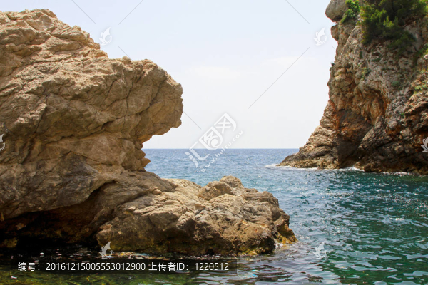 海和石頭