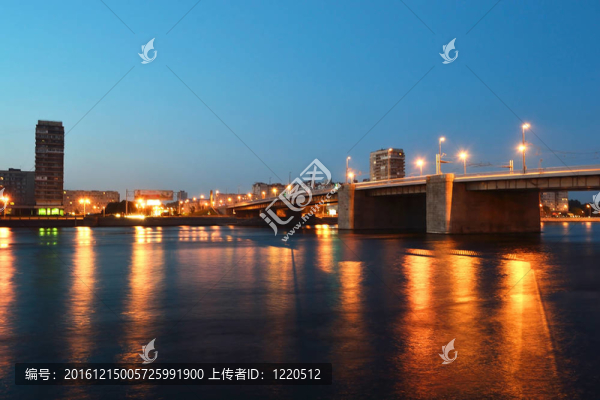 爾斯基大橋晚上