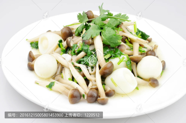 煮熟的蟹味菇