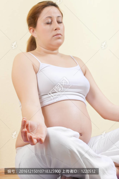 孕婦做瑜伽