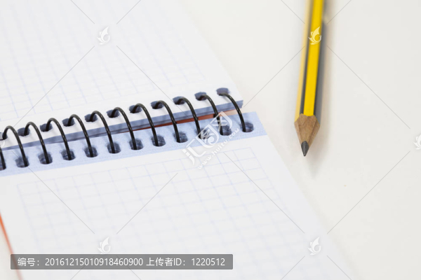 筆記本和筆