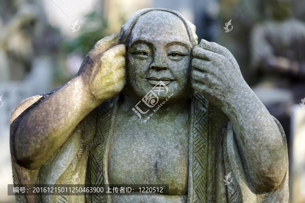 日本和尚雕像