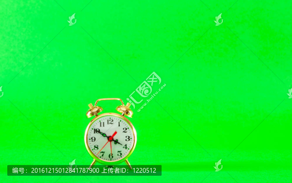 金色復(fù)古鬧鐘
