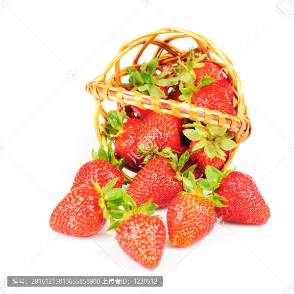 草莓在籃子里