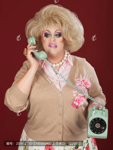 失意的Drag,Queen