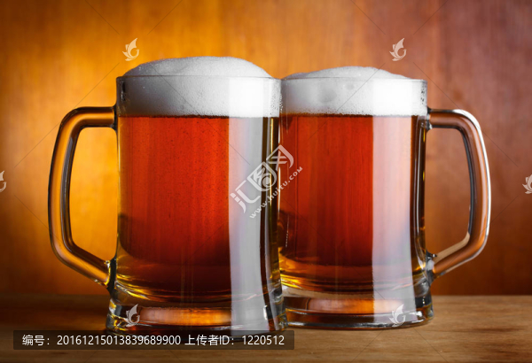 啤酒