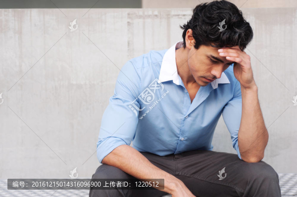 失意的年輕商人