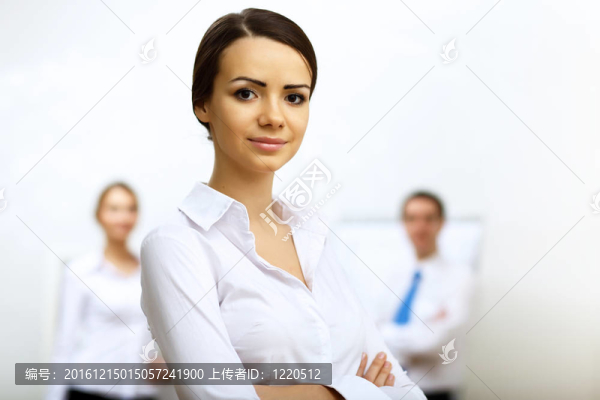 辦公室里的一個(gè)女商人的肖像