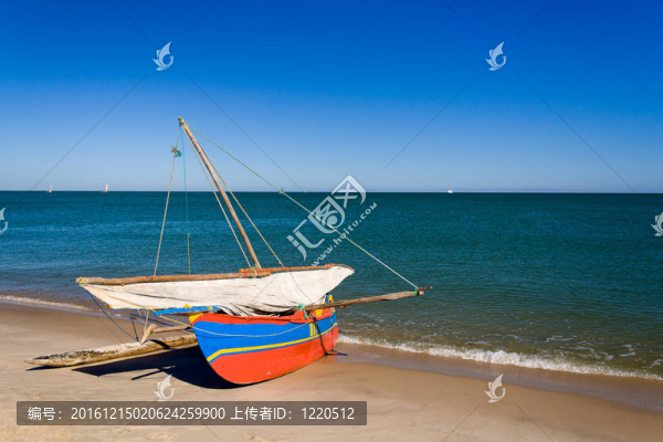 獨(dú)木舟