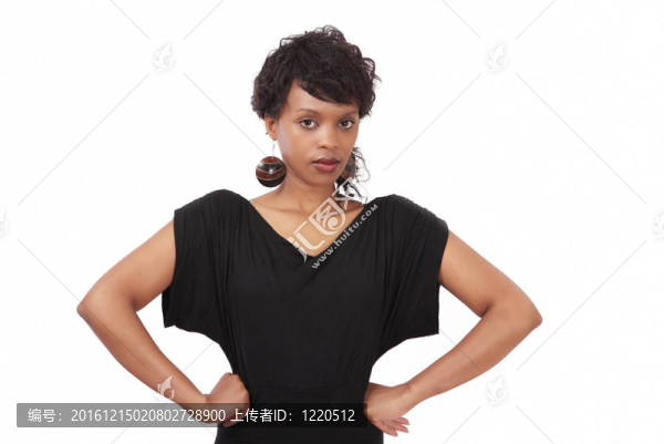 強(qiáng)硬的女老板