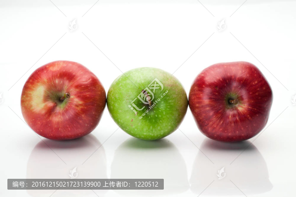 白三個(gè)蘋(píng)果