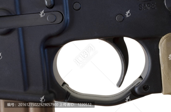 突擊步槍的扳機(jī)